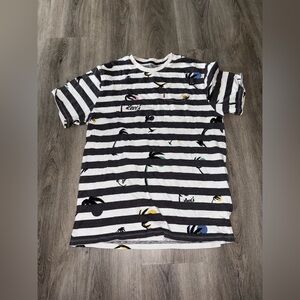 Levi’s ~ Grey Striped T-Shirt (Men’s)